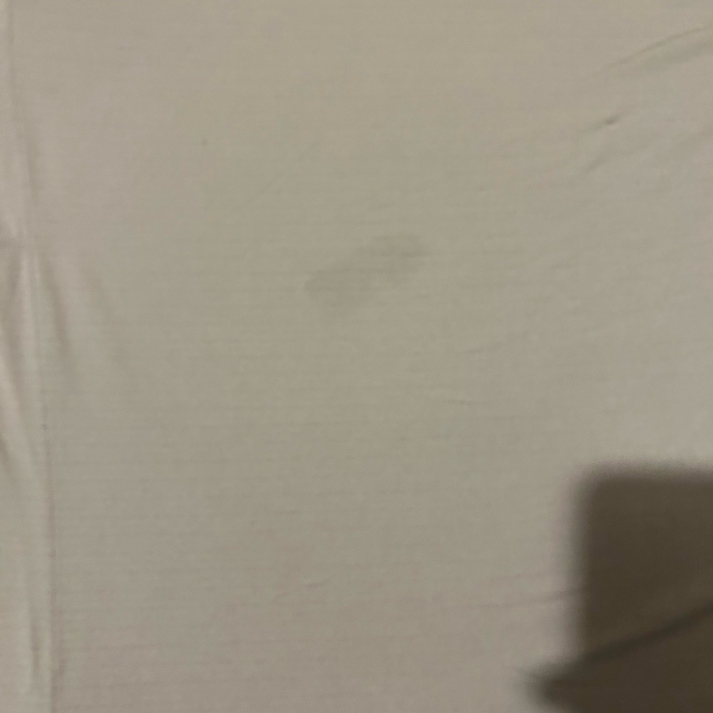 Lululemon Mens active Shirt (purple/pink) - Picture 3 of 3